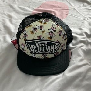 Minnie Mouse Vans hat